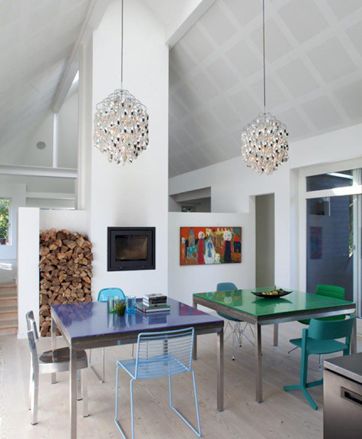 Moderne boligindretning med stilrent nordisk design og naturlige materialer